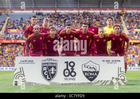 Squadra dell'AS Roma durante l'amichevole di calcio tra RC Lens e AS Roma il 2 agosto 2025 allo stadio Bollaert-Delelis di Lens, Francia Foto Stock