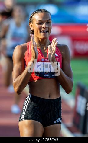 1 agosto 2025 Eugene, O l'atleta statunitense di Heptathlon Anna Hall reagisce dopo aver vinto l'eptathlon durante l'USATF Outdoor Track and Field Championship Day 2 a Hayward Field Eugene O Thurman James/CSM Foto Stock