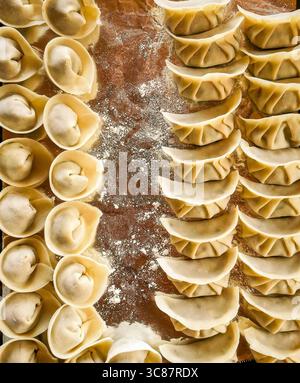wan ton in preparazione Foto Stock