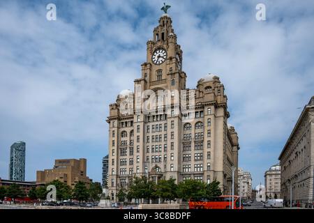 Il Royal Liver Building, Liverpool, Lancashire, Inghilterra Foto Stock
