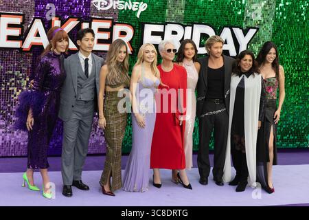 Londra, Regno Unito. 31 luglio 2025. Kristin Burr, Manny Jacinto, Julia Butters, Lindsay Lohan, Jamie Lee Curtis, Chad Michael Murray, Nisha Ganatra e Jordan Weiss partecipano alla premiere degli arrivi del Freaky Friday UK presso l'Odeon Luxe, Leicester Square, 31 luglio 2025 a Londra, Inghilterra, Regno Unito. Credito: S.A.M./Alamy Live News Foto Stock
