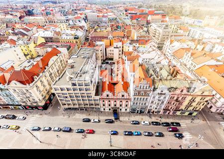 Vista aerea dalla cattedrale di St Bartholomews su Piazza della Repubblica. Pilsen o Plzen, nella regione boema, Repubblica Ceca Foto Stock