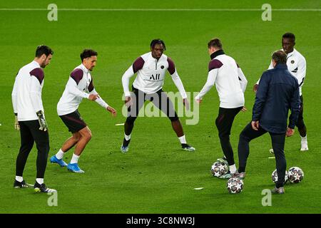 15 febbraio 2021, Barcellona, Spagna: Moise Kean di Paris Saint Germain durante la fase di allenamento della UEFA Champions League al Camp Nou di Barcellona, Spagna. (Immagine di credito: © Gerard Franco Crespo/DAX tramite filo ZUMA) Foto Stock