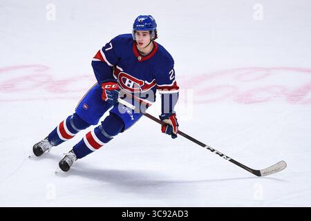 4 marzo 2021: Guardate il difensore dei Montreal Canadiens Alexander Romanov (27) durante la partita dei Winnipeg Jets contro i Montreal Canadiens al Bell Centre di Montreal, Quebec. David Kirouac/CSM(immagine di credito: &Copy; David Kirouac/CSM tramite cavo ZUMA) Foto Stock