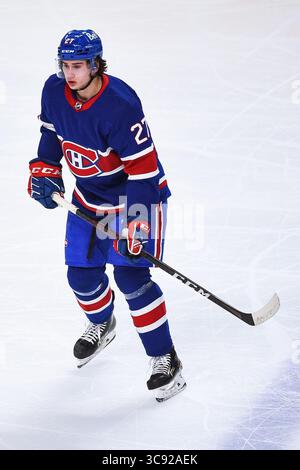 4 marzo 2021: Guardate il difensore dei Montreal Canadiens Alexander Romanov (27) durante la partita dei Winnipeg Jets contro i Montreal Canadiens al Bell Centre di Montreal, Quebec. David Kirouac/CSM(immagine di credito: &Copy; David Kirouac/CSM tramite cavo ZUMA) Foto Stock