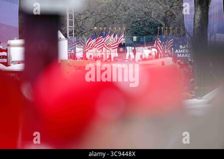 6 gennaio 2021, New York, NY, Stati Uniti: Il presidente AMERICANO Donald Trump tiene un discorso appassionato che ha portato i suoi sostenitori a prendere d'assalto il Campidoglio degli Stati Uniti. I sostenitori di Pro-trump hanno assalito il Campidoglio degli Stati Uniti a Washington, dopo che il presidente eletto degli Stati Uniti Joe Biden ha condannato quella che ha chiamato "'insurrezione" presso il Campidoglio degli Stati Uniti costringendo il conteggio elettorale a fermarsi. (Immagine di credito: © John Nacion/SOPA Images via ZUMA Wire) Foto Stock