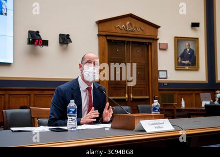 18 marzo 2021, Washington, District of Columbia, USA: Il Commissario della Federal Trade Commission Noah Phillips appare davanti a un comitato della camera sulla giustizia | sottocomitato sulla legge antitrust, commerciale e amministrativa udienza â€œReviving concorrenza parte 3: Rafforzare le leggi per affrontare il monopolio powerÂ€ nel Rayburn House Office Building a Washington DC, giovedì 18 marzo 2021. Credito: Rod Lamkey / CNP (immagine di credito: © Rod Lamkey - CNP/CNP tramite filo ZUMA) Foto Stock