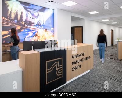 STLCC Florissant Valley Advanced Manufacturing Center, sede: Ferguson MO, architetto: JEMA, architetto paesaggista: DG2 Foto Stock