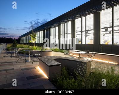 STLCC Florissant Valley Advanced Manufacturing Center, sede: Ferguson MO, architetto: JEMA, architetto paesaggista: DG2 Foto Stock
