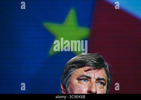 16 ottobre 2022, Vichy, Alvernia Rodano Alpi, Francia: VADYM OMELCHENKO, ambasciatore ucraino in Francia, tiene un discorso al Congresso delle regioni, a Vichy. (Immagine di credito: © Adrien Fillon/ZUMA Press Wire) Foto Stock