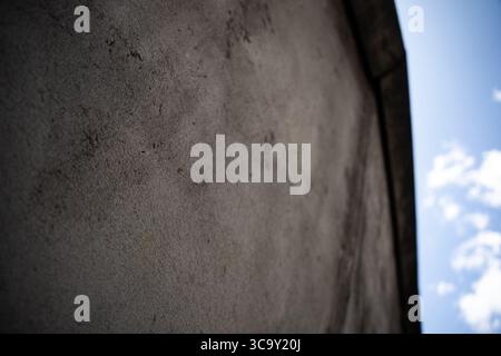 Il Memoriale del muro di Berlino (Gedenkstatte Berliner Mauer) si trova su Bernauer Strasse, dove il muro di Berlino è stato in funzione dal 1961 al 1989. Si estende per 1,4 k Foto Stock