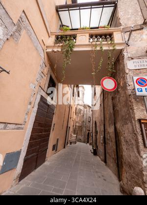 Vedute panoramiche di Deurta, autentico fascino italiano del villaggio Foto Stock