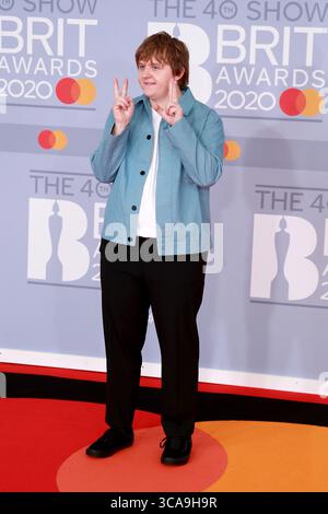 18 febbraio 2020, Londra, Regno Unito: Lewis Capaldi partecipa ai BRIT Awards 2020 all'O2 Arena di Londra. (Immagine di credito: © Fred Duval/SOPA Images via ZUMA Press Wire) Foto Stock