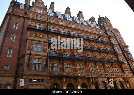 Il retro del Russell Hotel, Bloomsbury, Camden, Londra, Regno Unito Foto Stock