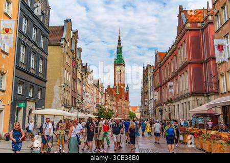 Ulica Dluga (Long Lane) a Danzica, Polonia Foto Stock