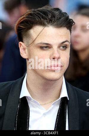 23 luglio 2019, Londra, Regno Unito: Yungblud (Dominic Richard Harrison) partecipa alla proiezione speciale di Fast & Furious: Hobbs & Shaw UK al Curzon Mayfair di Londra, Inghilterra. (Immagine di credito: © Fred Duval/SOPA Images via ZUMA Press Wire) Foto Stock