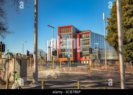 Ho estratto la fotocamera con 2 filtri ND e il treppiede per rallentare le mie fotografie fino a 2-3 minuti di esposizione. Foto Stock
