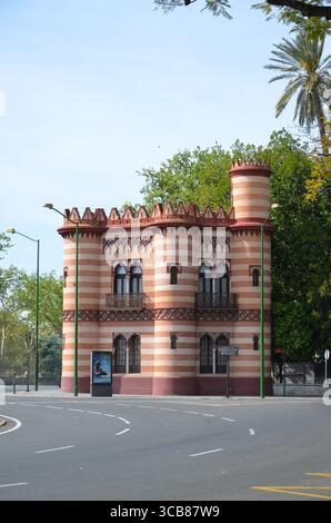 Siviglia, Spagna 03.23.2019: La scatola da cucire della regina (El Costurero de la Reina) Foto Stock