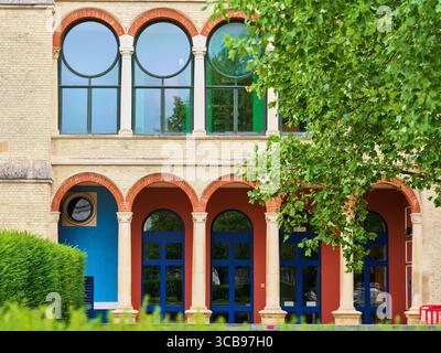 Cambridge Judge Business School & Simon Sainsbury Centre, sede dell'Old Addenbrooke, Università di Cambridge, Inghilterra. Foto Stock