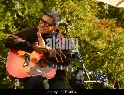 2 novembre 2022, St. Helena, CA, Stati Uniti: Francisco Martin si esibisce il giorno 2 di Live in the Vineyard 2022 al Raymond Vineyard il 2 novembre 2022 a Napa, California. (Immagine di credito: © imageSPACE tramite ZUMA Press Wire) Foto Stock