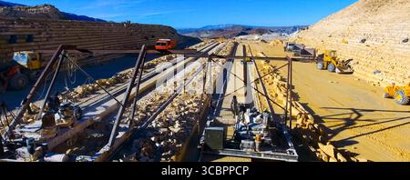 Foto panoramica. Macchine e attrezzature di produzione Foto Stock