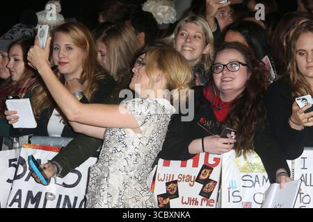 5 novembre 2015 - Elizabeth Banks partecipa agli Hunger Games: Mockingjay parte 2 - Premiere britannica a Odeon, Leicester Square a Londra, Regno Unito. Foto Stock