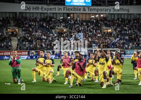 Gent, Belgio. 09 agosto 2025. I giocatori dell'Unione festeggiano dopo aver vinto una partita di calcio tra KAA Gent e Royale Union Saint-Gilloise, sabato 09 agosto 2025 a Gent, il giorno 3 della prima divisione del campionato belga "Jupiler Pro League" 2025-2026. BELGA PHOTO BRUNO FAHY credito: Belga News Agency/Alamy Live News Foto Stock