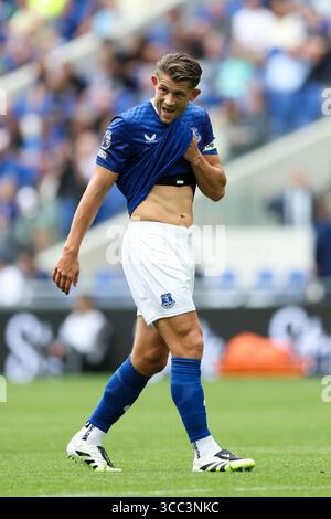 Liverpool, Regno Unito. 9 agosto 2025. James Tarkowski dell'Everton reagisce durante la partita amichevole tra Everton e Roma Pre Season all'Hill Dickinson Stadium di Liverpool. Il credito per immagini dovrebbe essere: Jessica Hornby/Sportimage Credit: Sportimage Ltd/Alamy Live News Foto Stock