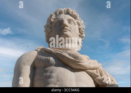 Statua del Dioscuri del tardo Romano Imperiale, Piazza del Campidoglio, Roma, Italia Foto Stock