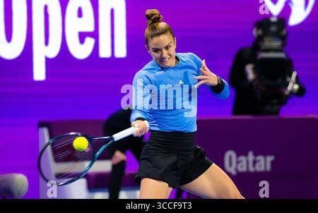 16 febbraio 2023, DOHA, QATAR: La Grecia Maria Sakkari in azione durante i quarti di finale del torneo di tennis Qatar Totalenergies Open WTA 500 2023 (Credit Image: © Rob Prange/AFP7 via ZUMA Press Wire) Foto Stock