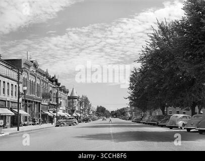 14 novembre 2017, Grundy Center, Iowa, Stati Uniti: Main Street, Grundy Center, Iowa, Stati Uniti, Arthur Rothstein, U.S. Farm Security Administration, settembre 1939 (Credit Image: © JT Vintage/Glasshouse via ZUMA Press Wire) Foto Stock