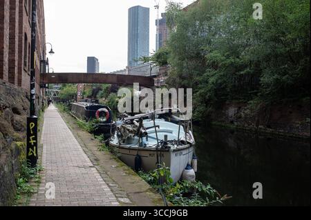 Madrid, Spagna. 6 agosto 2025. Vista del canale Castlefield a Manchester, 10 agosto 2025, Inghilterra (foto di Oscar Gonzalez/Sipa USA) credito: SIPA USA/Alamy Live News Foto Stock