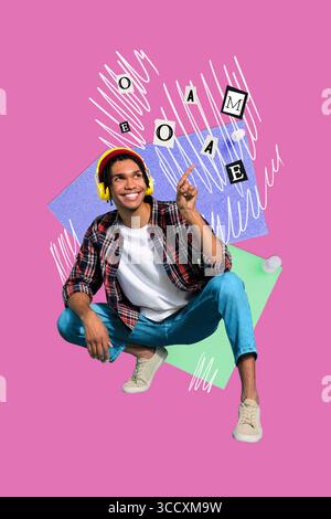 Collage di immagini artistiche di una persona con adesivi per appunti sulle righe di testo su sfondo rosa Foto Stock