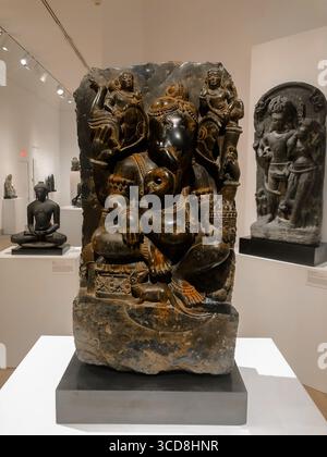 Antica arte indiana: Statua di pietra di Ganesha, dal XIII al XV secolo d.C. Foto Stock
