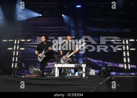 DERBYSHIRE, INGHILTERRA - 09 AGOSTO: Dino Cazares di "Fear Factory" si esibisce al Bloodstock Open Air, Catton Park il 9 agosto 2025 a Derbyshire, Inghilterra.CAP/Mar ©Mar/Capital Pictures Foto Stock