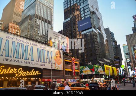 Mamma mia! Striscione musicale al Winter Garden, Times Square, New York City Foto Stock