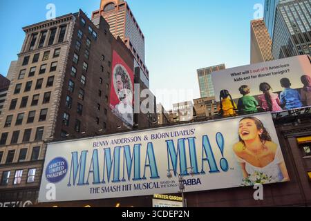 Mamma mia! Striscione musicale al Winter Garden, Times Square, New York City Foto Stock
