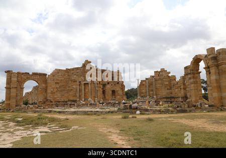 Rovine del Nympheum a Leptis Magna Foto Stock