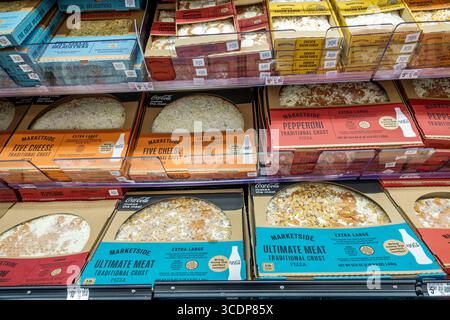 Miami Florida, NW 79th Street, grande magazzino discount Walmart, interno, supermercato, sezione di cibi preparati, Foto Stock