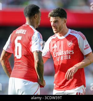 Londra, Regno Unito. 09 agosto 2025. Arsenal vs Athletic Club - Emirates Stadium Declan Rice e Gabriel. Crediti immagine: Mark Pain/Alamy Live News Foto Stock