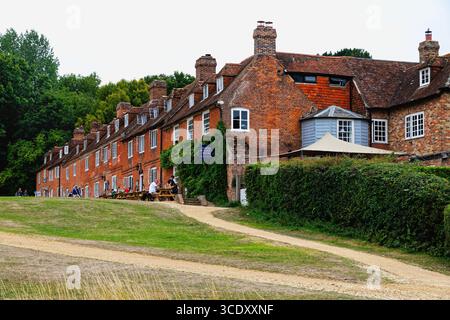 Il piccolo borgo storico di Bucklers Hard nella New Forest vicino a Beaulieu Hampshire Inghilterra Regno Unito Foto Stock