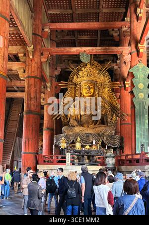 Tempio buddista Todai-ji a Nara in Giappone Foto Stock