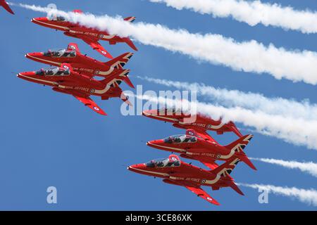 Red Arrows BAE Hawk Tmk1 Aircraft della Royal Air Force esposto alla RAF Waddington Families Day il 12 luglio 2025. Foto Stock