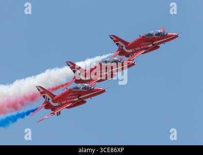 Red Arrows BAE Hawk Tmk1 Aircraft della Royal Air Force esposto alla RAF Waddington Families Day il 12 luglio 2025. Foto Stock