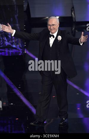 Sanremo, Italia. 7 febbraio 2018. Foto Guberti/Rasero/LaPresse 07 febbraio 2018 Sanremo, Italia spettacolo Festival di Sanremo 2018, seconda serata. Nella foto: Pippo Baudo Photo Guberti/Rasero/LaPresse 7 febbraio 2018 Sanremo, Italia intrattenimento Sanremo Music Festival 2018, seconda serata. Nella foto: Pippo Baudo credito: LaPresse/Alamy Live News Foto Stock