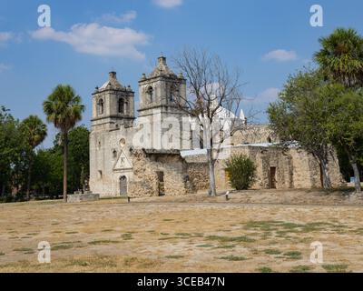 Mission Concepción, ufficialmente nota come Mission Nuestra Señora de la Purísima Concepción de Acuña, a San Antonio, Texas, USA. Fondata nel 1731. Foto Stock