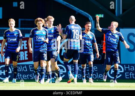 Viborg, Danimarca. 17 agosto 2025. Superligakampen mellem Viborg FF og Silkeborg IF paa Energi Viborg Arena i Viborg soendag den 17. agosto 2025 credito: Ritzau/Alamy Live News Foto Stock