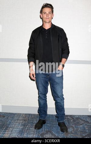 Burbank, Stati Uniti. 16 agosto 2025. LOS ANGELES - 16 agosto: Mark Grossman al The Young and the Restless fan Event al Burbank Marriott il 16 agosto 2025 a Burbank, CA (foto di Katrina Jordan/Sipa USA) crediti: SIPA USA/Alamy Live News Foto Stock