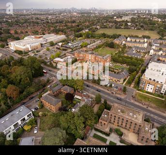 Roehampton House è una casa classificata di primo livello a Roehampton Lane, Roehampton, Londra. Foto Stock