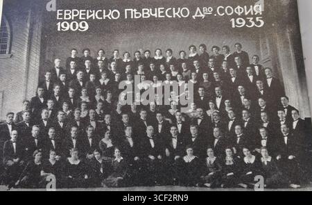 Una fotografia scattata nel 1935, che cattura un momento o un evento significativo di quell'anno. L'immagine riflette l'atmosfera sociale, politica o culturale della metà degli anni '1930 Foto Stock